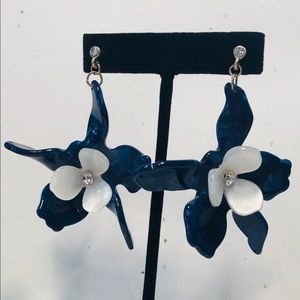 Orchid Navy & White Earrings